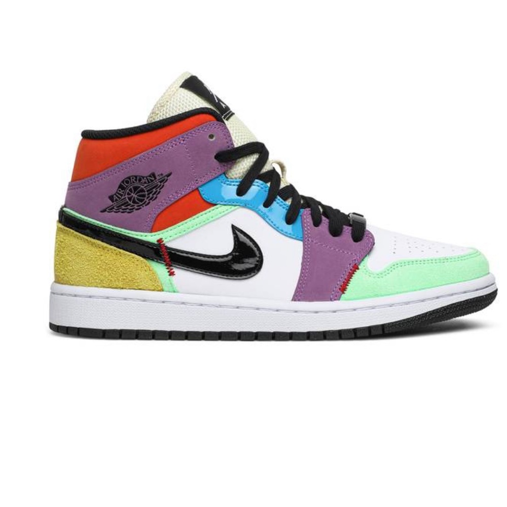 Air Jordan 1 mid SE in “lightbulb”
